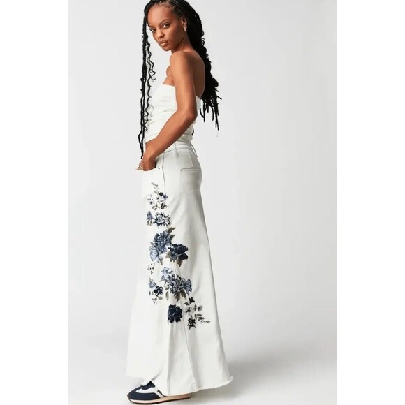 Free People X Driftwood Bluebell Fleur White Floral Embroidery Maxi Skirt Sz 27 - Picture 1 of 12